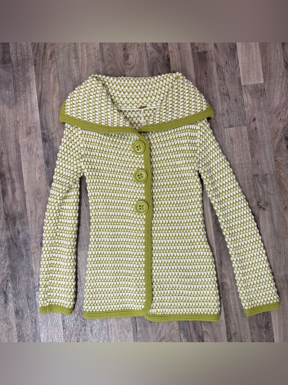 Free People Chunky Button Cardigan Sweater Medium Green Ivory Boho Cottagecore
